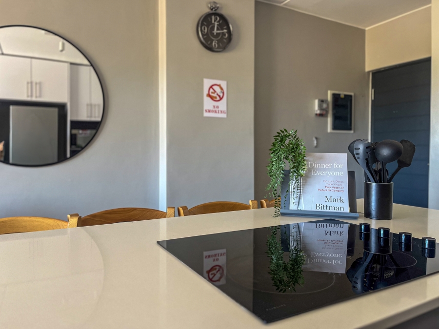 To Let 2 Bedroom Property for Rent in Olifantskop Western Cape